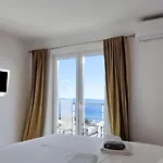 By The Sea With Pool