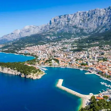 By The Sea With Pool Apartamento