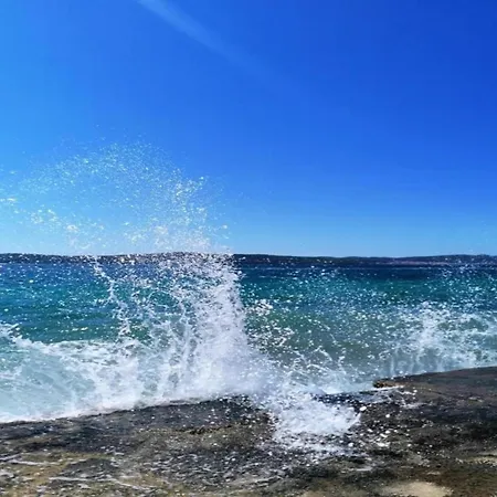 By The Sea With Pool * Makarska