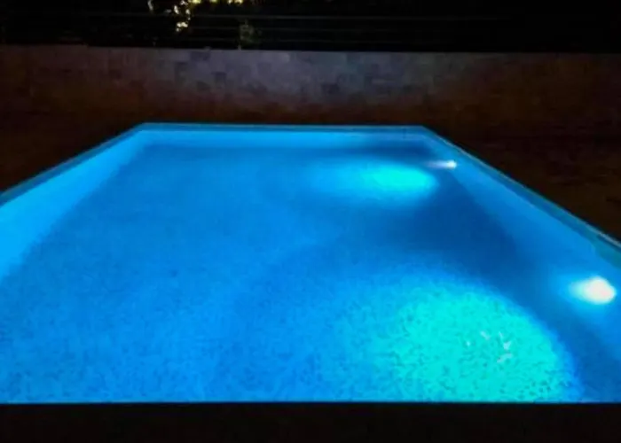 By The Sea With Pool Makarska