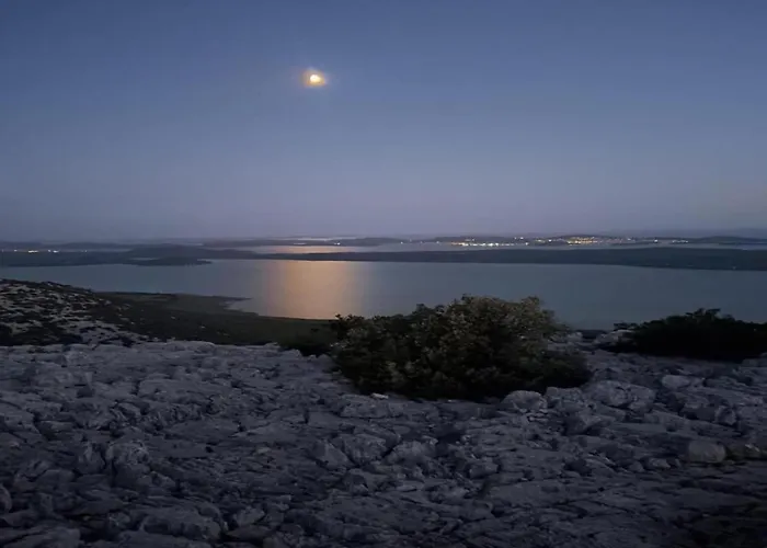 By The Sea With Pool Makarska